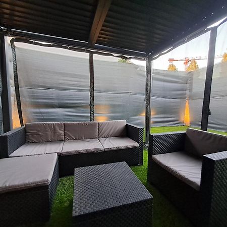 Belle Suite Metro 14 Paris Orly Exterior photo